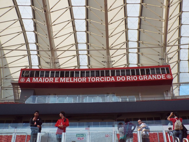 不确定性增 不确定性增