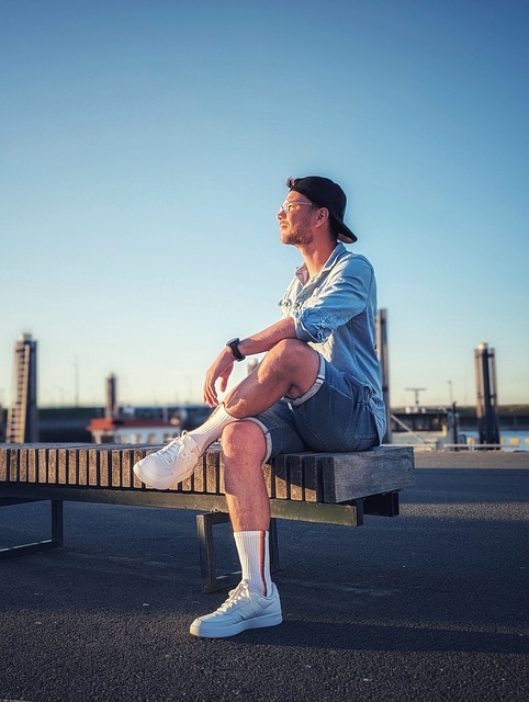 社会各界对 社会各界对